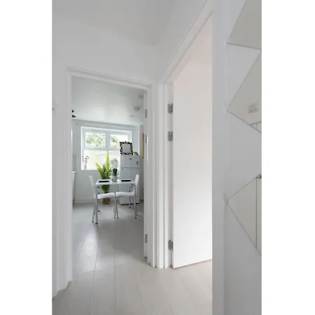 Splendid And Comfy 1 Bedroom Apartment London Exterior photo
